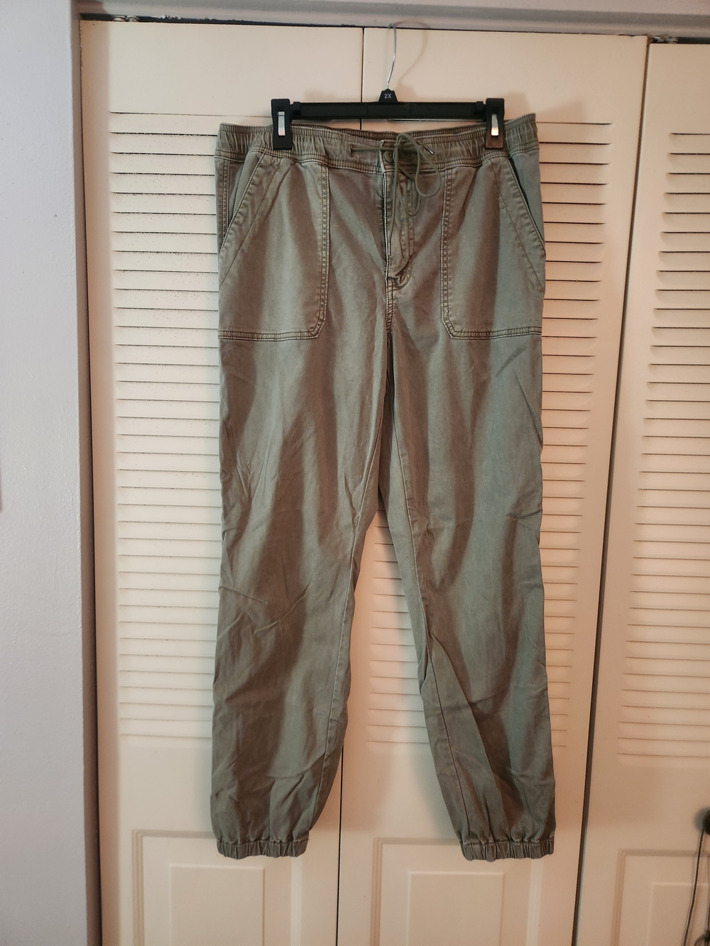 American Eagle Outfitters Olive Green Women's Jogger Pants